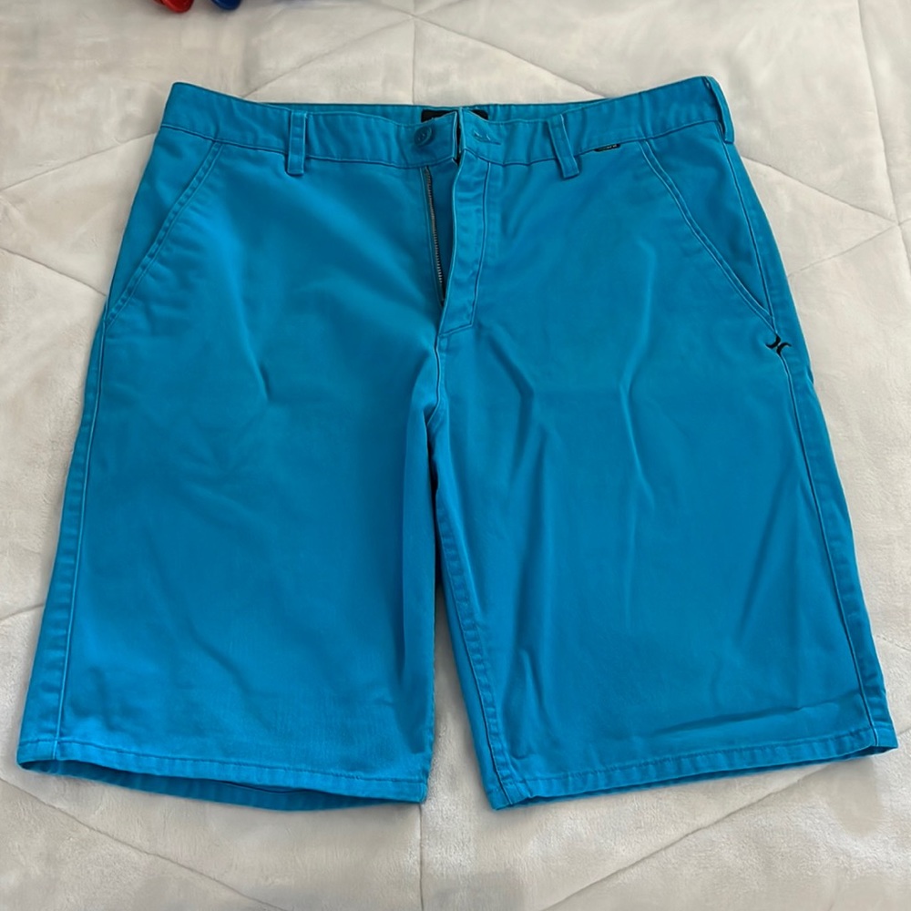 Hurley men’s khaki shorts size 34